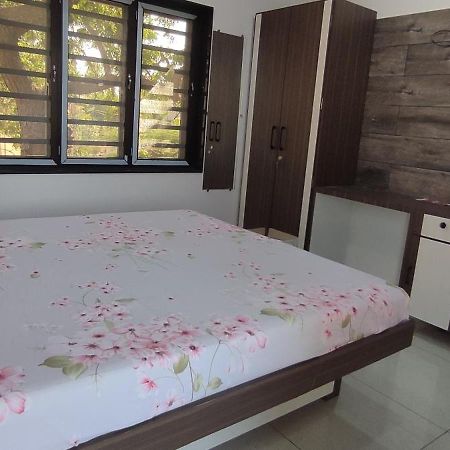 "Go Desert" Homestay Bhuj Exterior foto